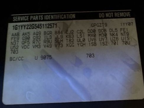 Used 2004 Chevrolet Corvette Coupe w/ Roof Package image 59