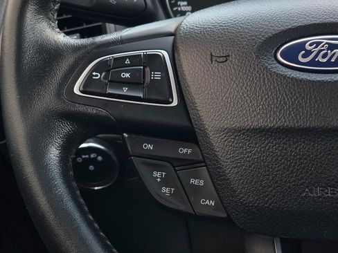 Used 2018 Ford EcoSport SE w/ SE Convenience Package AWD/4WD image 19