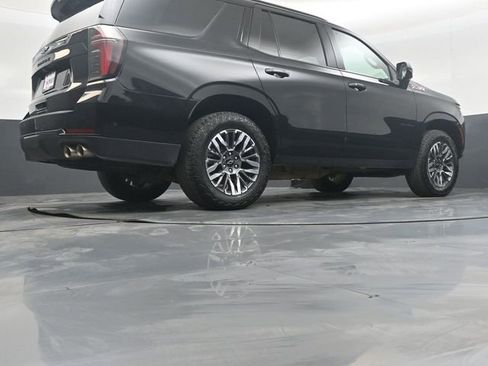 Used 2025 Chevrolet Tahoe Z71 AWD/4WD image 37