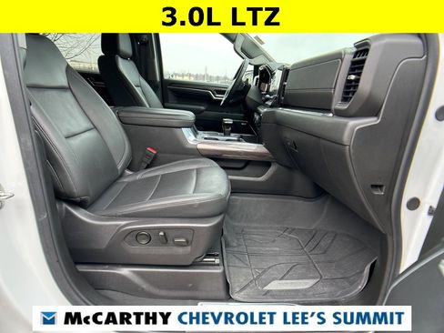 Certified 2024 Chevrolet Silverado 1500 LTZ w/ LTZ Convenience Package II image 43