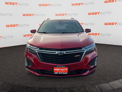 Used 2022 Chevrolet Equinox RS w/ RS Leather Package image 8