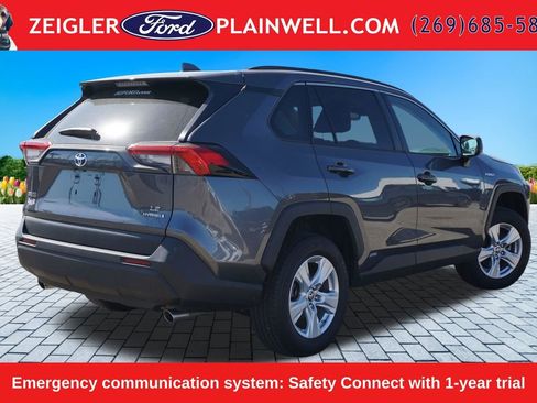 Used 2021 Toyota RAV4 LE AWD/4WD image 5