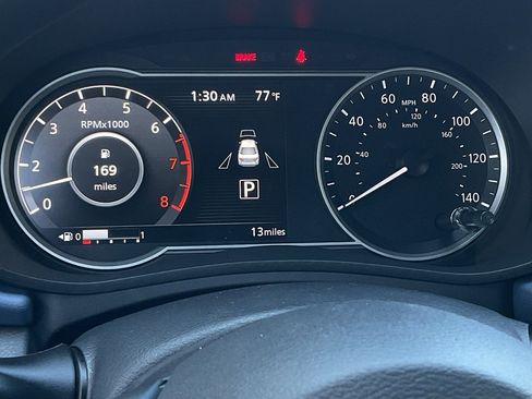 New 2025 Nissan Versa SV w/ Trunk Package image 20