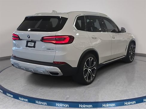 Certified 2022 BMW X5 sDrive40i w/ Premium Package image 5