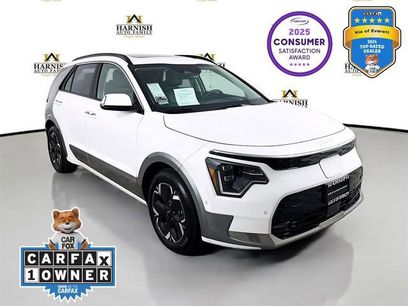 Certified 2024 Kia Niro Wave w/ Wave Preserve Package