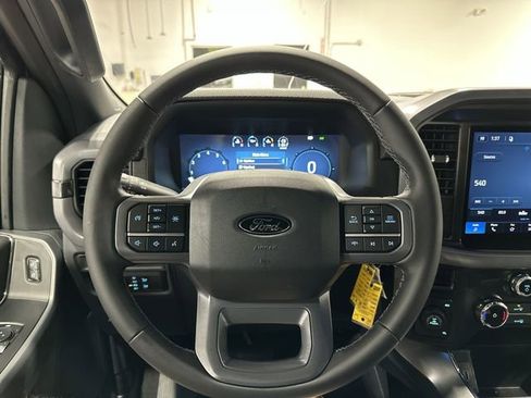 New 2026 Ford F150 XLT w/ XLT Black Appearance Package AWD/4WD image 15