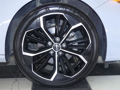 Used 2024 Nissan Altima 2.5 SR image 31