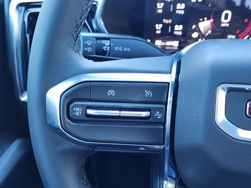 New 2026 GMC Canyon Elevation w/ Convenience Package image 19