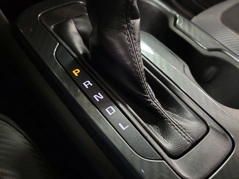 Used 2022 GMC Canyon AT4 image 15