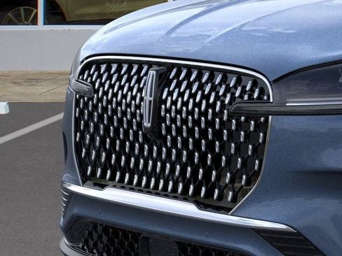 New 2026 Lincoln Aviator Reserve AWD/4WD image 17