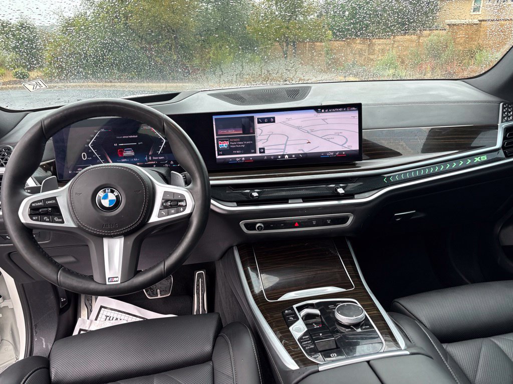 Used 2024 BMW X5 sDrive40i w/ M Sport Package RWD image 19
