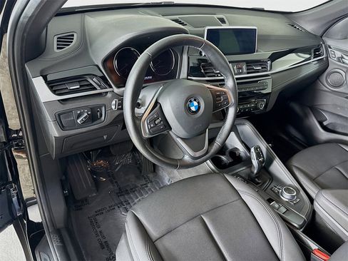 Used 2020 BMW X1 sDrive28i image 9