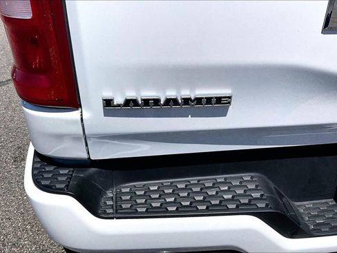 Used 2025 RAM 1500 Laramie w/ Sport Appearance Package AWD/4WD image 7
