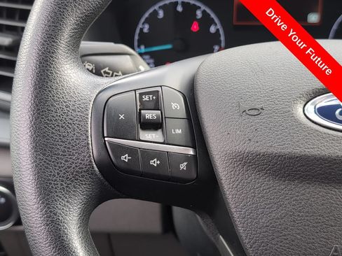 Used 2023 Ford Transit 350 XLT RWD image 6