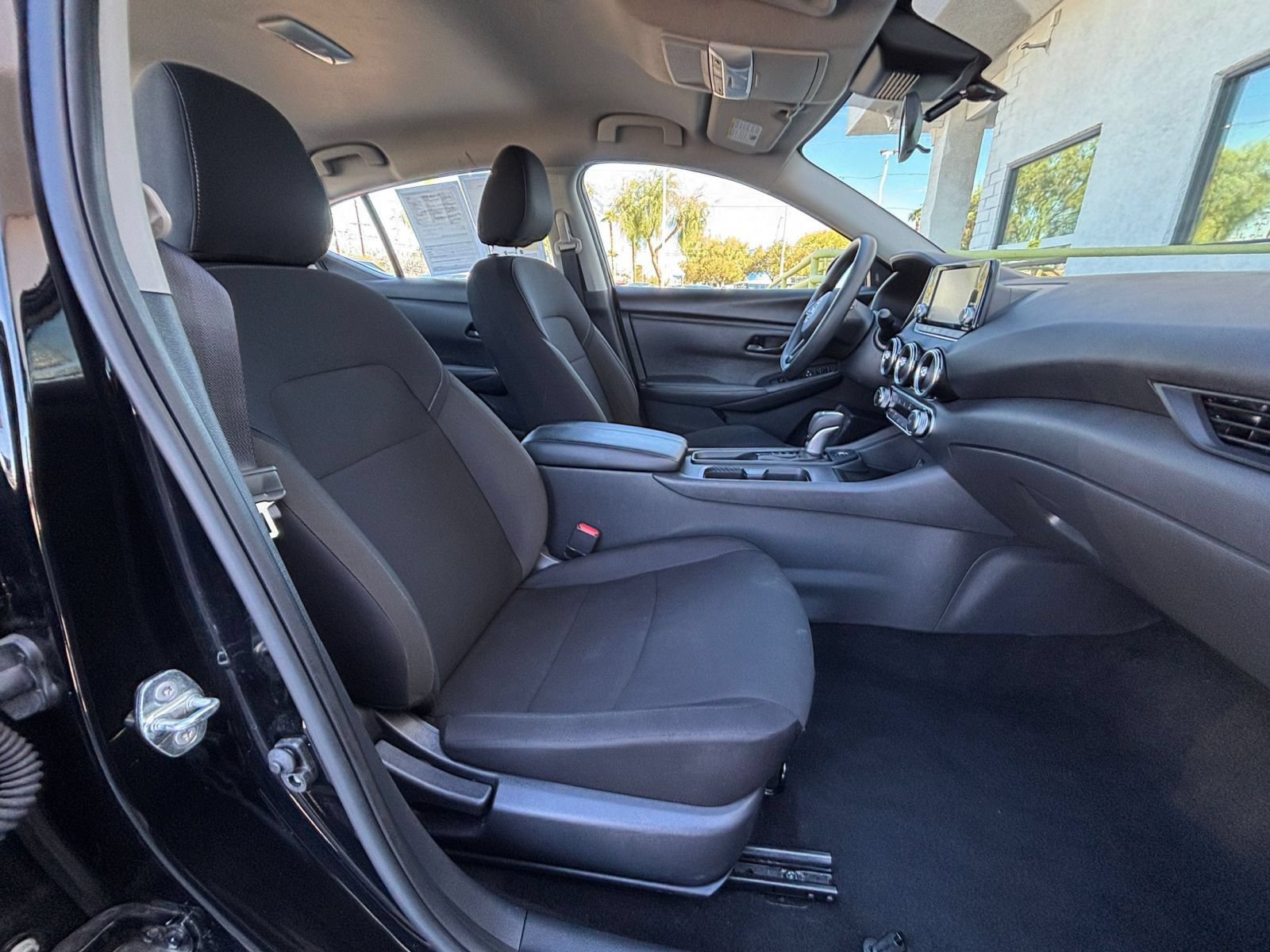 Used 2025 Nissan Sentra S FWD image 33