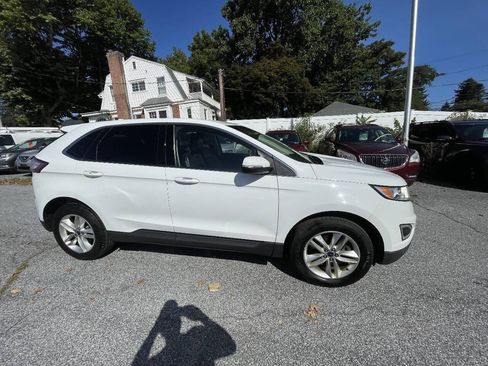Used 2017 Ford Edge SEL w/ Equipment Group 201A AWD/4WD image 4