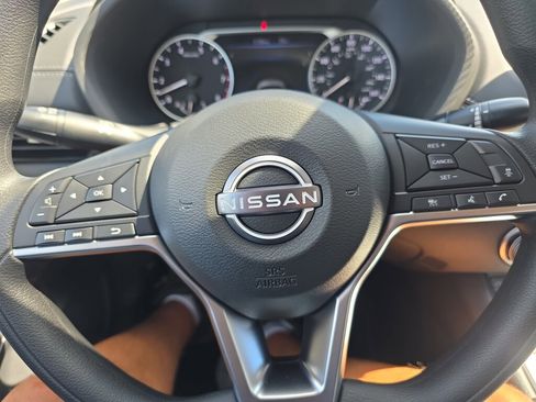 New 2025 Nissan Sentra SV w/ Trunk Package image 8