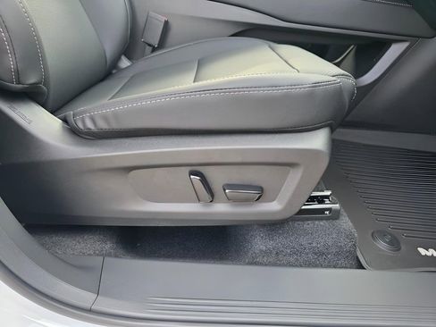 New 2026 Nissan Murano SL image 14