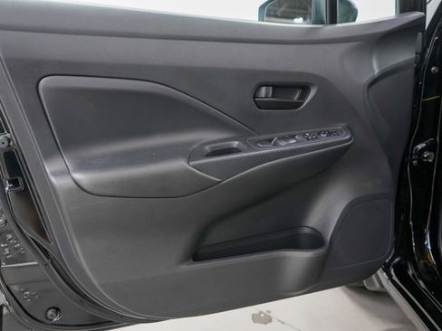 Used 2024 Nissan Versa S w/ S Plus Package image 19