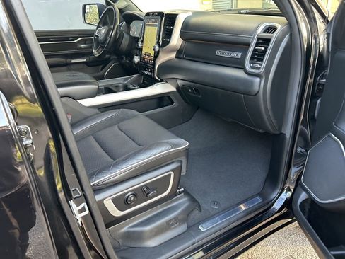 Used 2019 RAM 1500 Laramie image 24