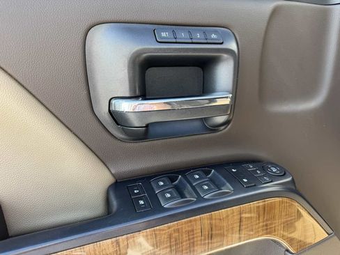 Used 2018 GMC Sierra 1500 SLT AWD/4WD image 15