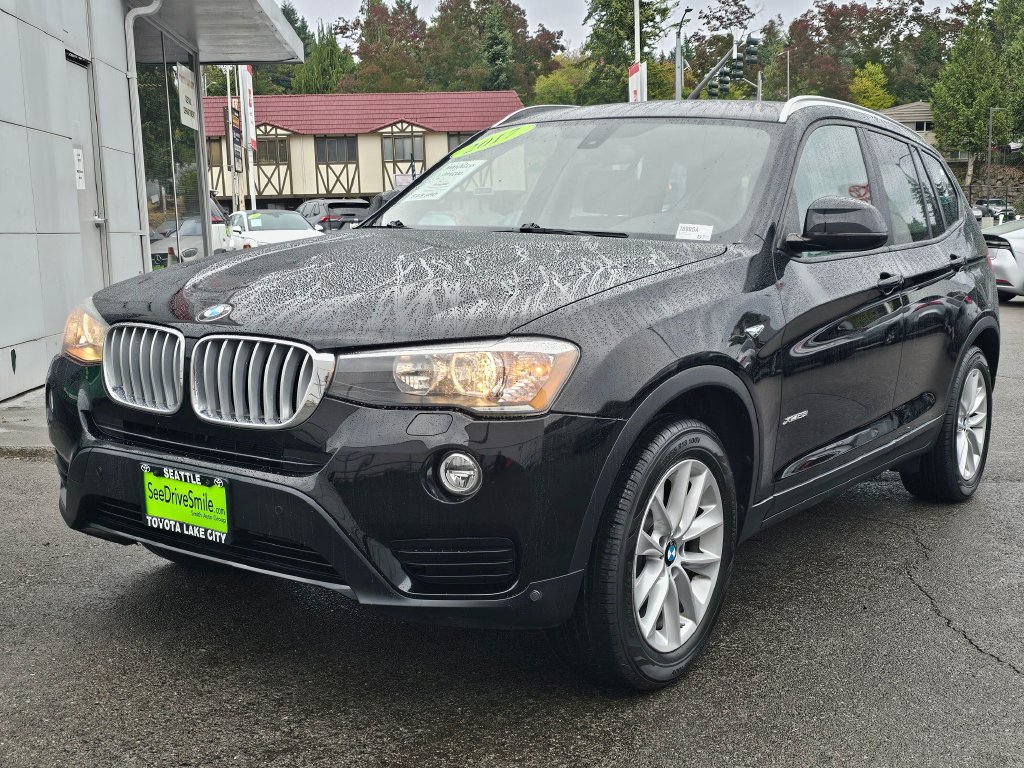 Used 2017 BMW X3 xDrive28i AWD/4WD image 3
