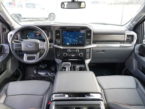 Used 2024 Ford F150 Lariat w/ Equipment Group 502A High image 28