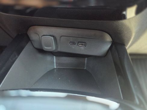 Used 2026 Chevrolet Trax ACTIV FWD image 25