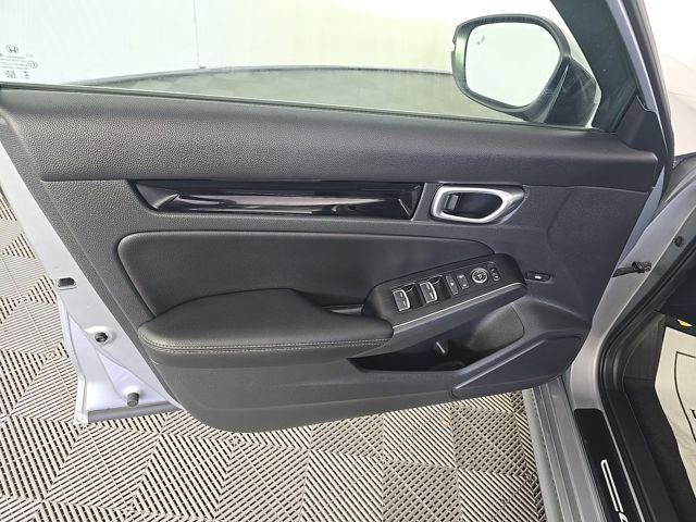 Used 2024 Honda Civic Touring image 17