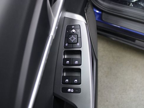 Used 2024 Kia EV6 Wind w/ Wind Technology Package image 11