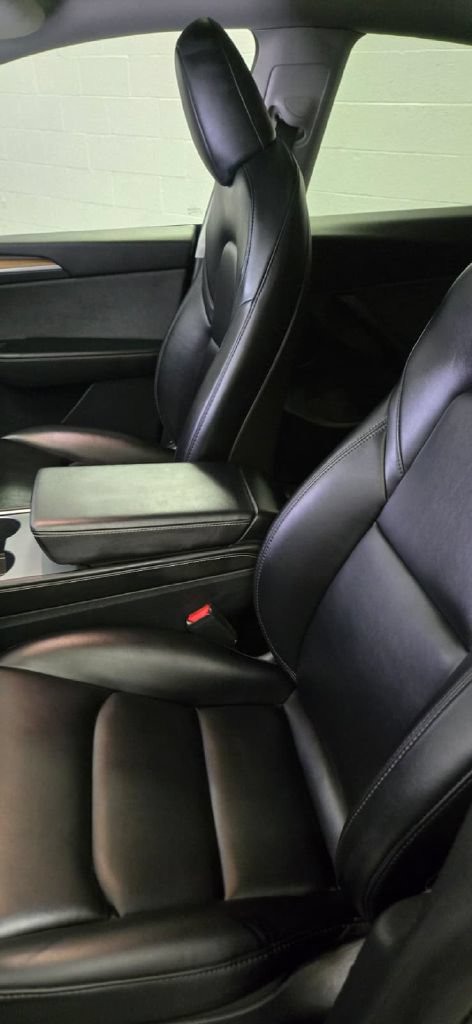 Used 2024 Tesla Model Y Long Range AWD/4WD image 8