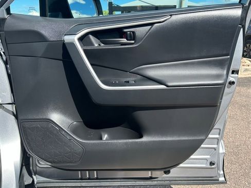 Used 2024 Toyota RAV4 LE image 33