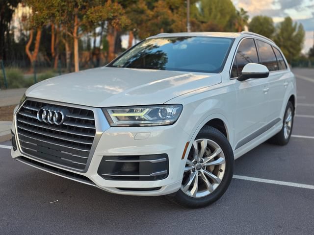 Used 2017 Audi Q7 3.0T Premium AWD/4WD image 29