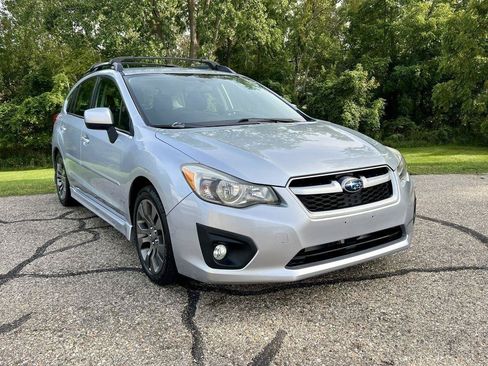 Used 2012 Subaru Impreza 2.0i Sport Premium AWD/4WD image 4