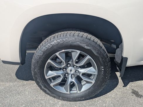 New 2026 Chevrolet Silverado 1500 RST w/ All Star Edition Plus AWD/4WD image 11