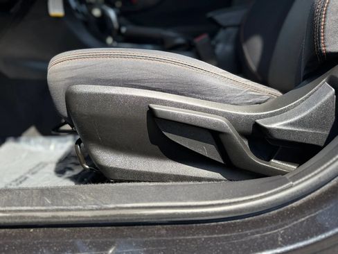 Used 2019 Subaru Crosstrek 2.0i Premium AWD/4WD image 40