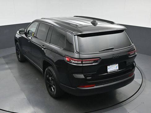 Used 2025 Jeep Grand Cherokee L Altitude AWD/4WD image 72