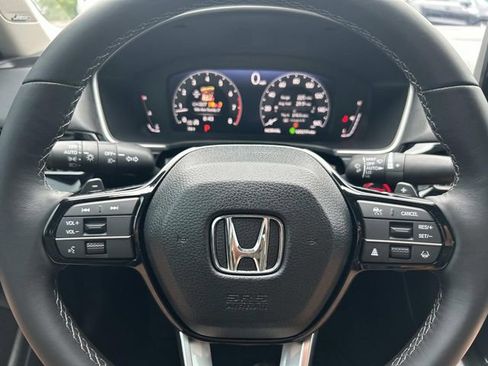 Used 2024 Honda Civic Touring image 28
