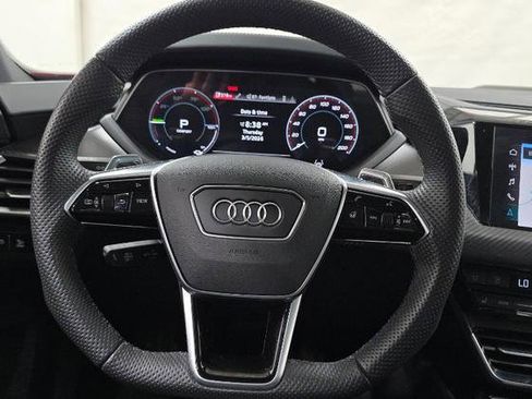 Used 2023 Audi e-tron GT Prestige w/ Prestige Package image 10