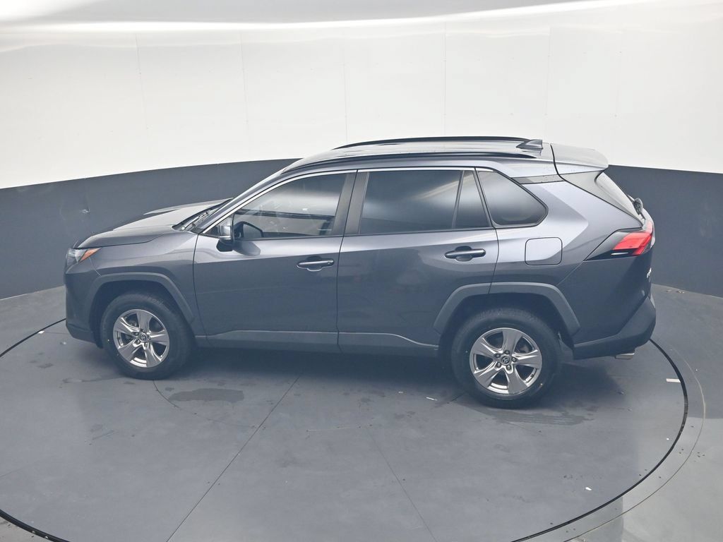 Used 2023 Toyota RAV4 XLE FWD image 19
