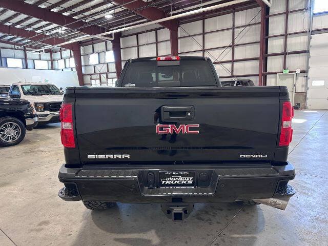Used 2019 GMC Sierra 3500 Denali w/ Duramax Plus Package AWD/4WD image 8