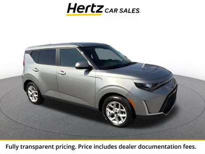 Used 2025 Kia Soul LX w/ LX Technology Package