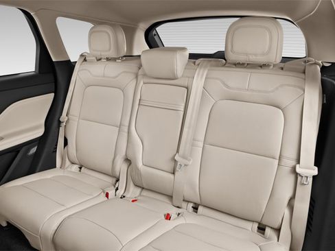 Used 2022 Lincoln Corsair Reserve w/ Equipment Group 201A image 11