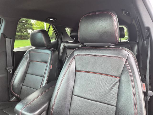 Used 2023 Chevrolet Equinox RS w/ RS Leather Package FWD image 16