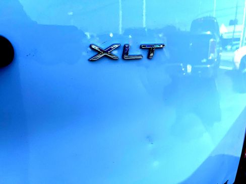 Used 2016 Ford Transit 150 XLT image 54