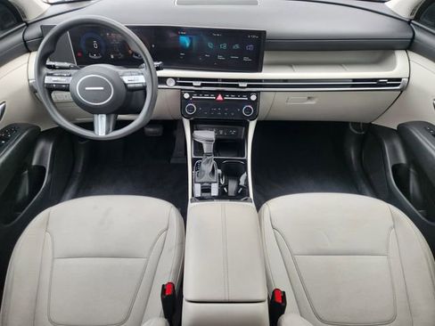 Used 2025 Hyundai Tucson SEL image 19