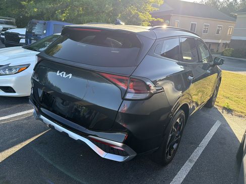 Used 2023 Kia Sportage SX image 4