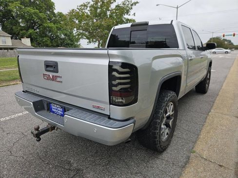 Used 2014 GMC Sierra 1500 SLT w/ All-Terrain Package AWD/4WD image 5
