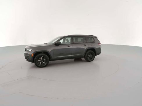 New 2025 Jeep Grand Cherokee L Laredo image 5