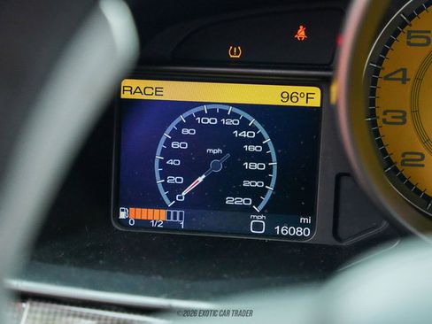Used 2012 Ferrari 458 Italia Coupe RWD image 21